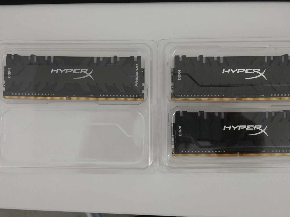 3kpl HyperX Predator DDR4 RGB 4000 MHz 8 Gt
