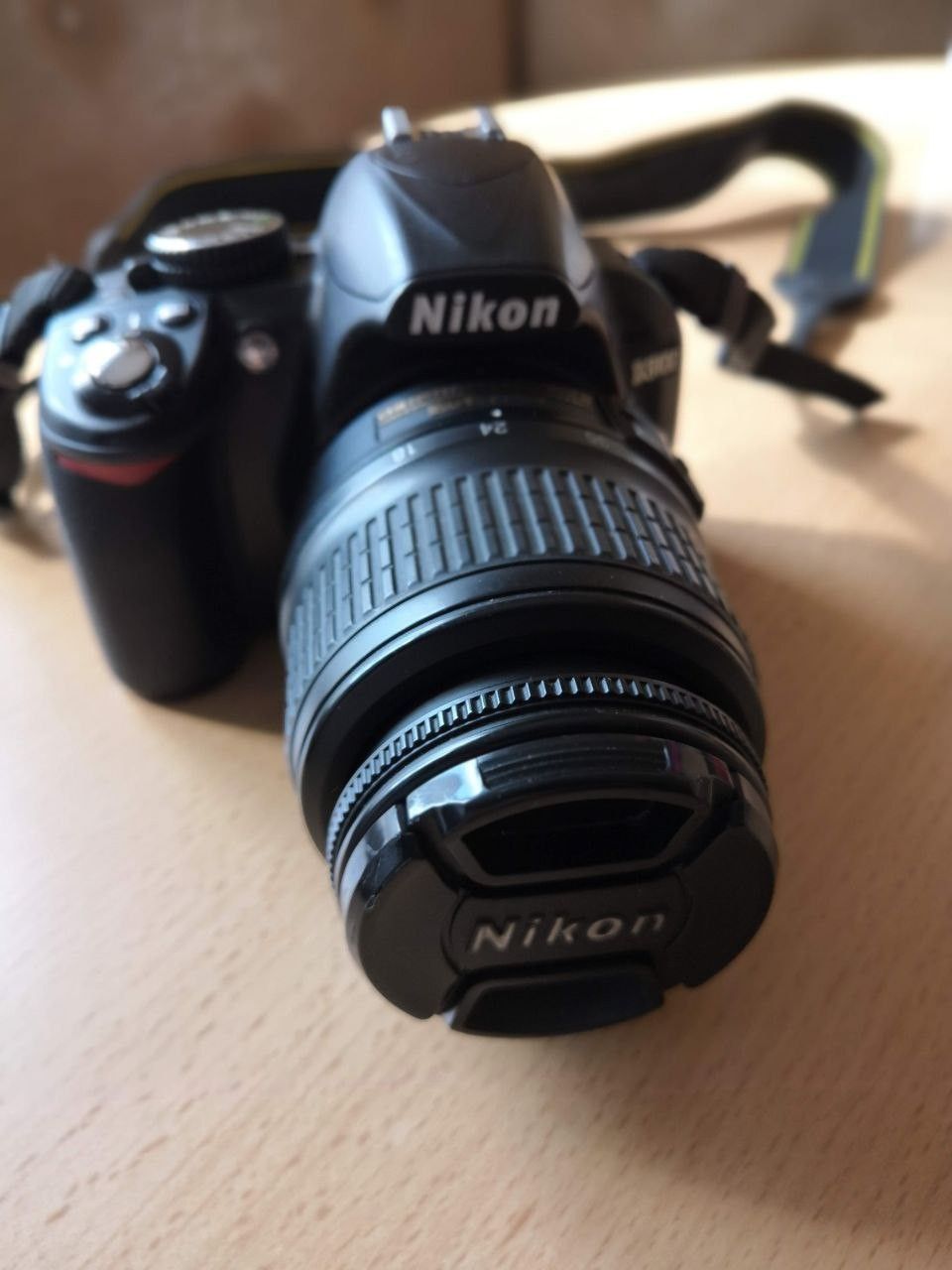 Nikon D3100 + ilmainen laukku