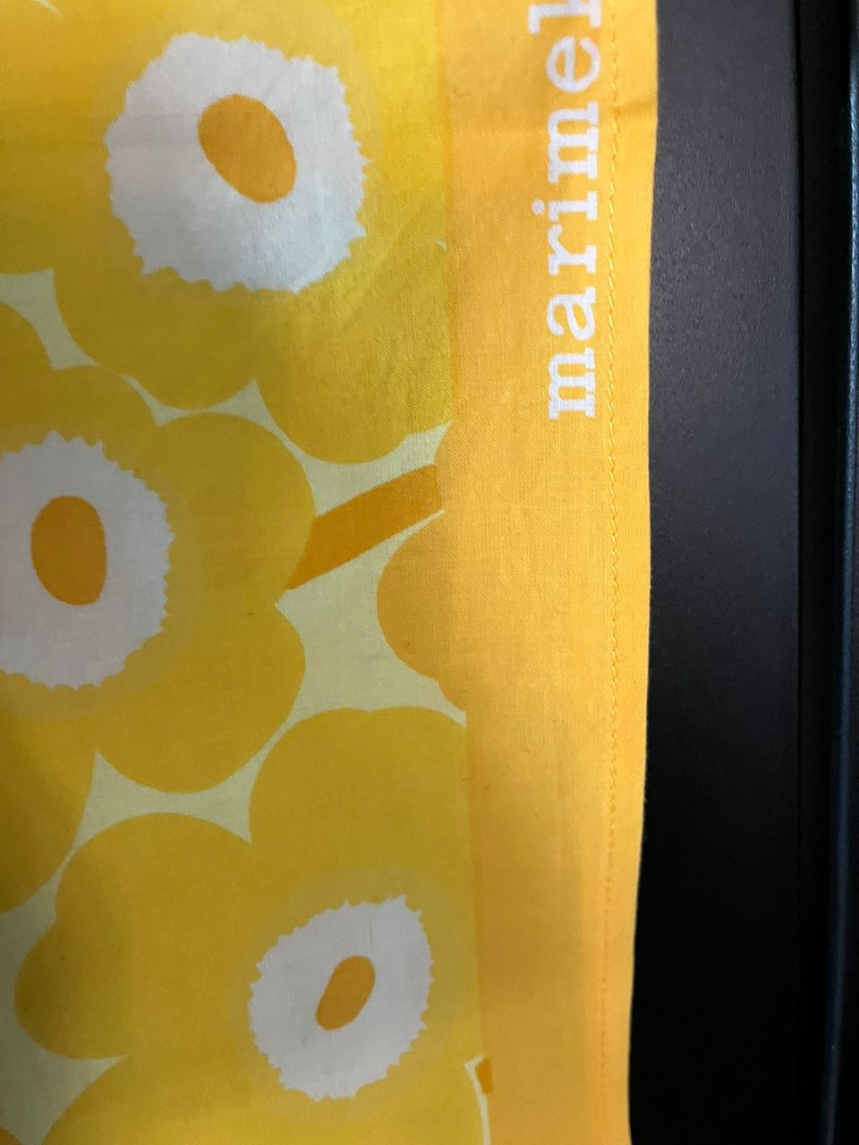 Marimekko. Unikko huivi