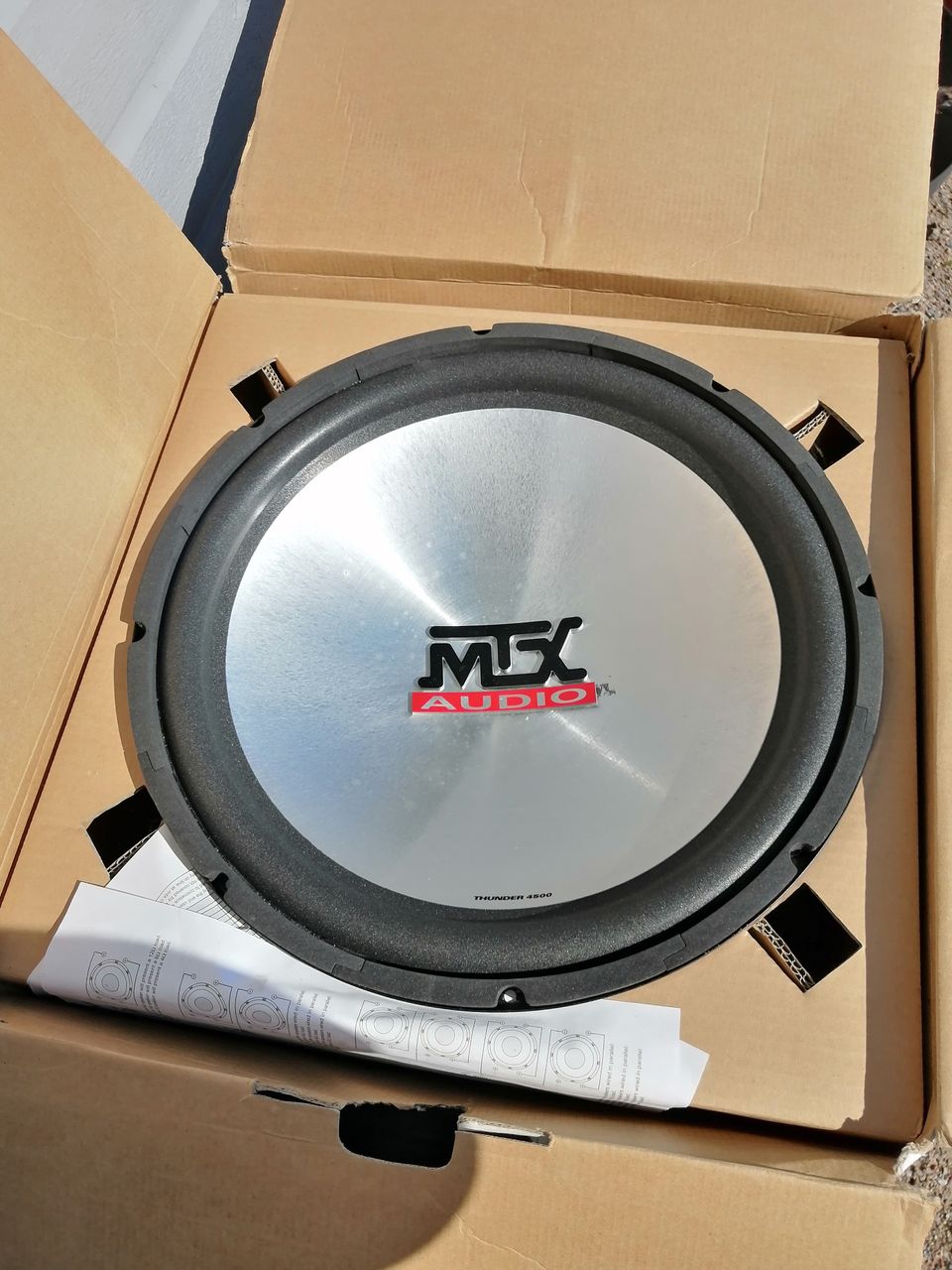 MTX Audio Thunder 4500 Subwoofer 15"