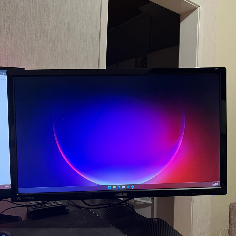 Asus VG248 24" 144hz pelinäyttö