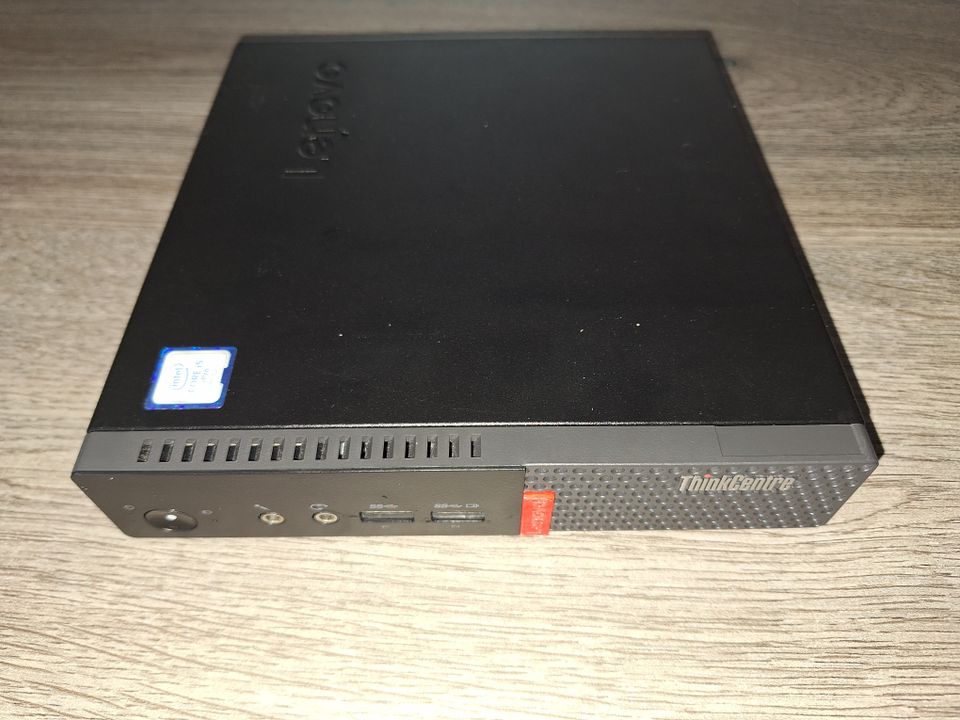 Lenovo Thinkcentre tiny m910q