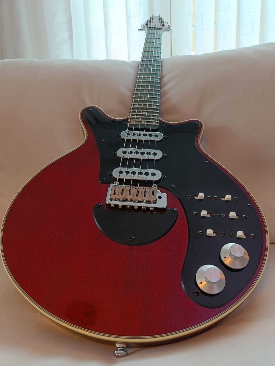 Brian May Guitars Red Special