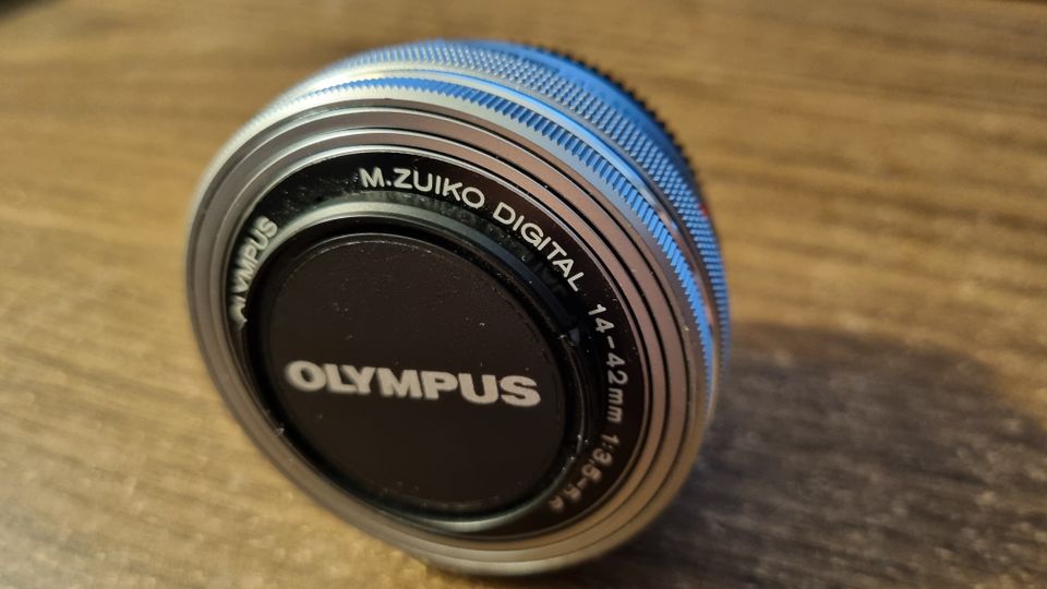 Olympus 14-42 3.5-5.6 EZ ED MSC objektiivi