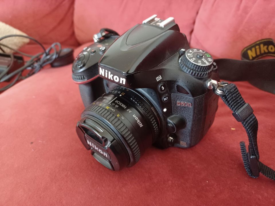 Nikon D600 kamera setti