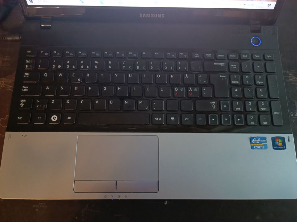 Samsung NP300E5A-H01SE, Win 10 Home