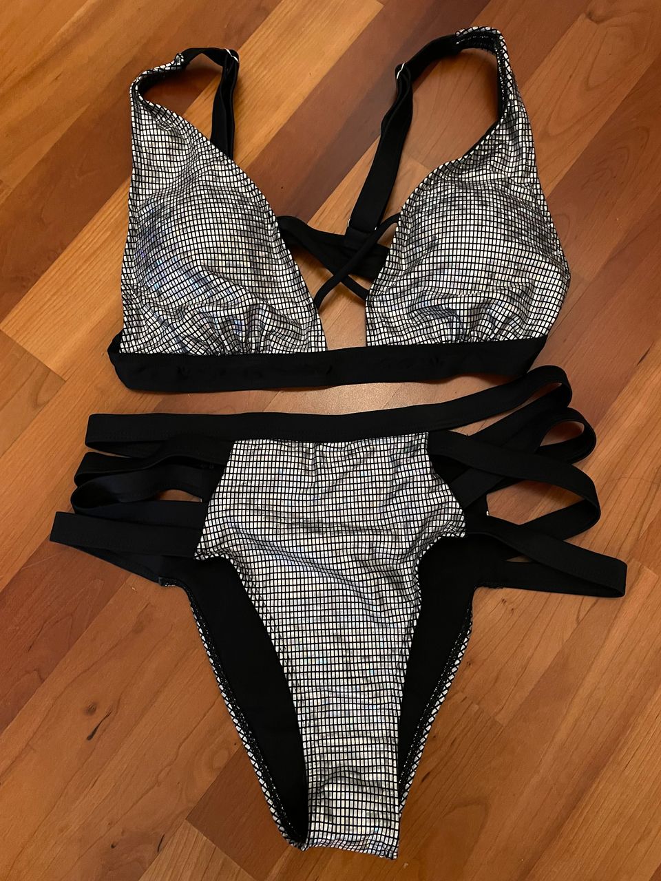 Hologrammi bikinit L