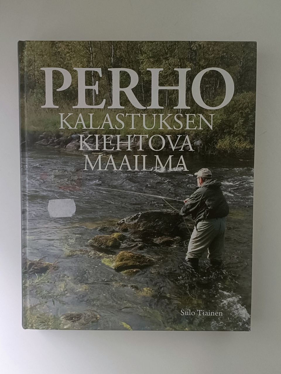 Perhokalastuksen kiehtova maailma -opas