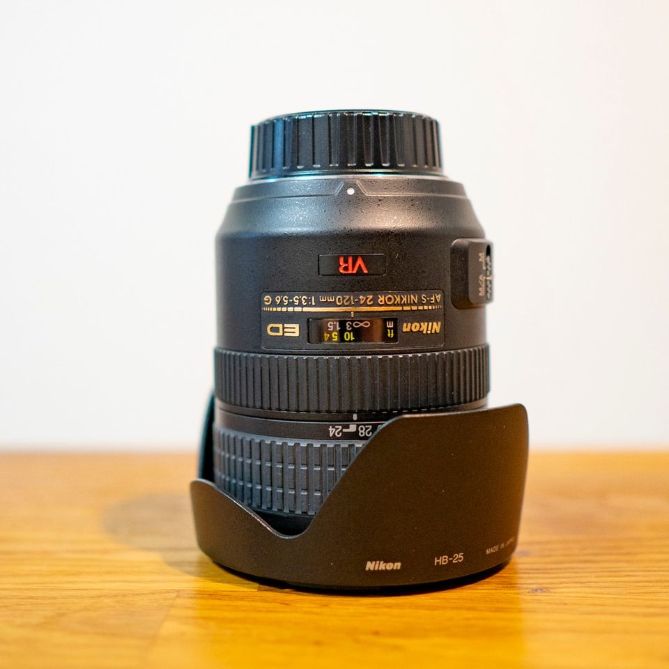 Nikkor 24-120mm AF-S 1:3.5-5.6 G