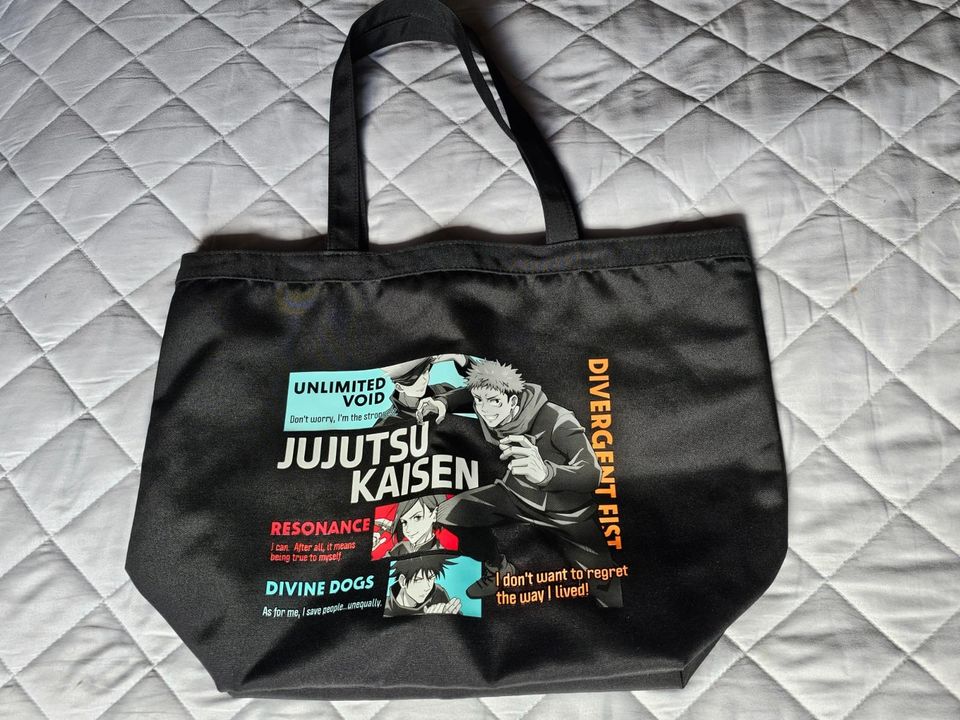 Limited Edition Jujutsu Kaisen Tote Bag Universal Studios Japan. Ehdoita hintaa!