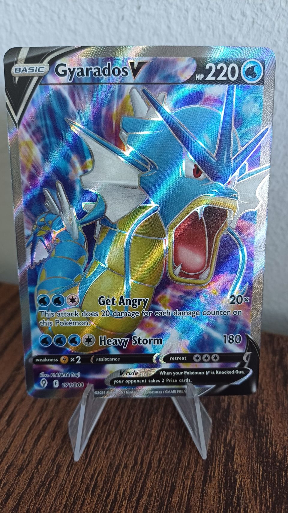 POKEMON TCG - GYARADOS V