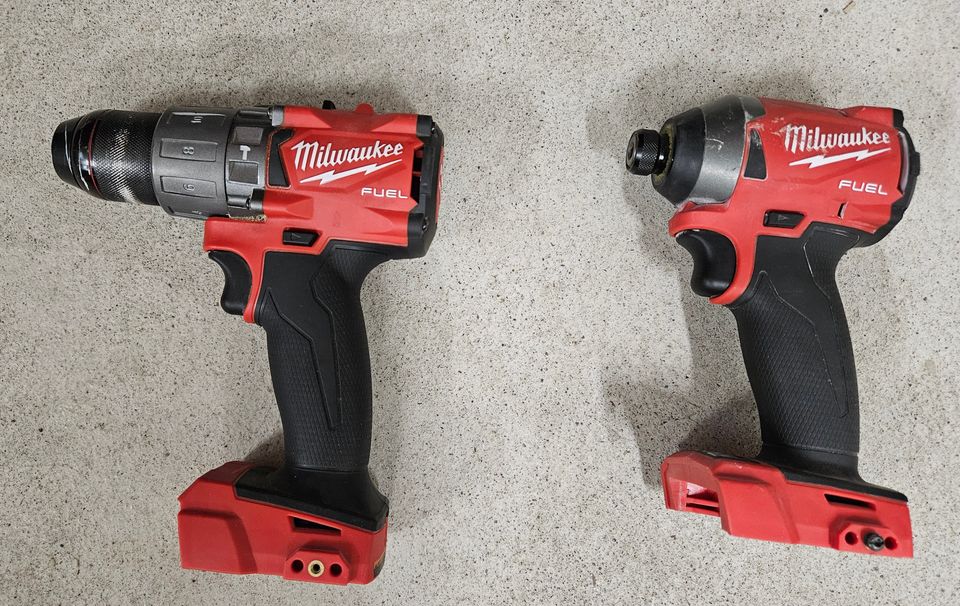 Milwaukee M18 akkuisku-porakone ja ruuviväännin