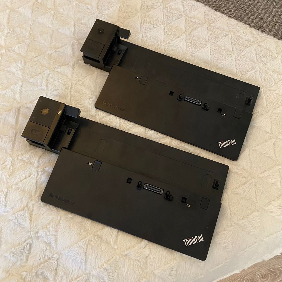 2kpl Lenovo Thinkpad Ultra Dock 40A2