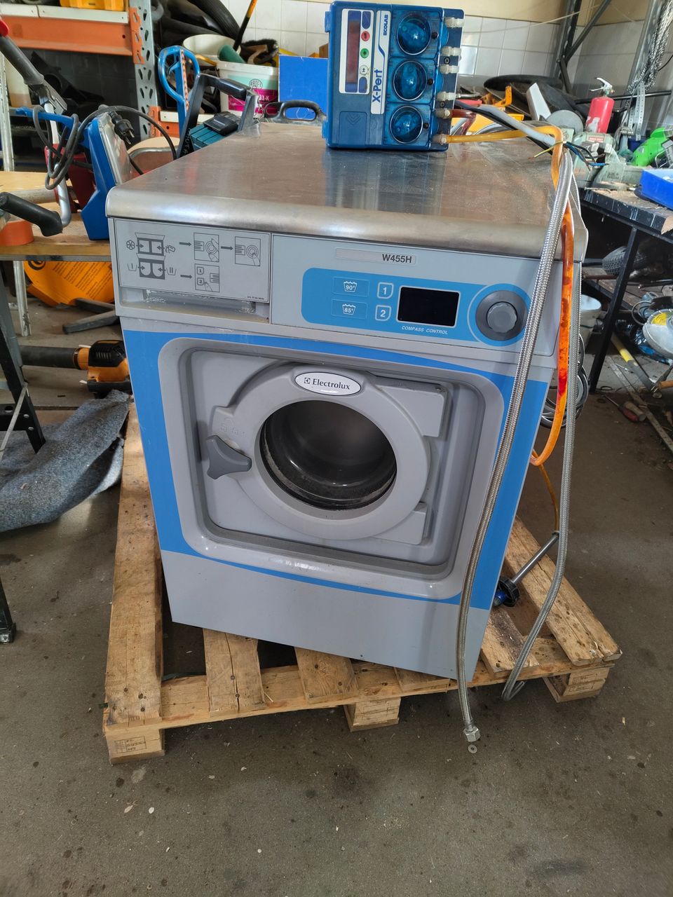 Electrolux W455H -pesukone