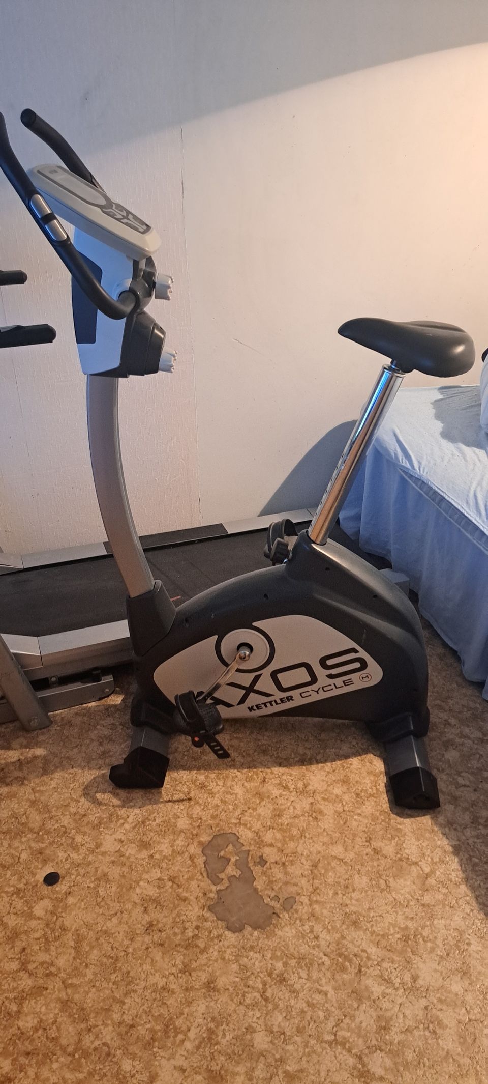 Kuntopyörä AXOS Kettlet Cycle M