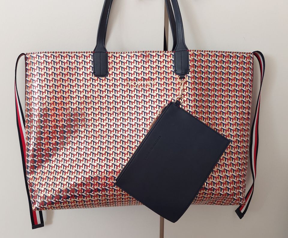 Tommy Hilfiger Tote Metallic Monogram