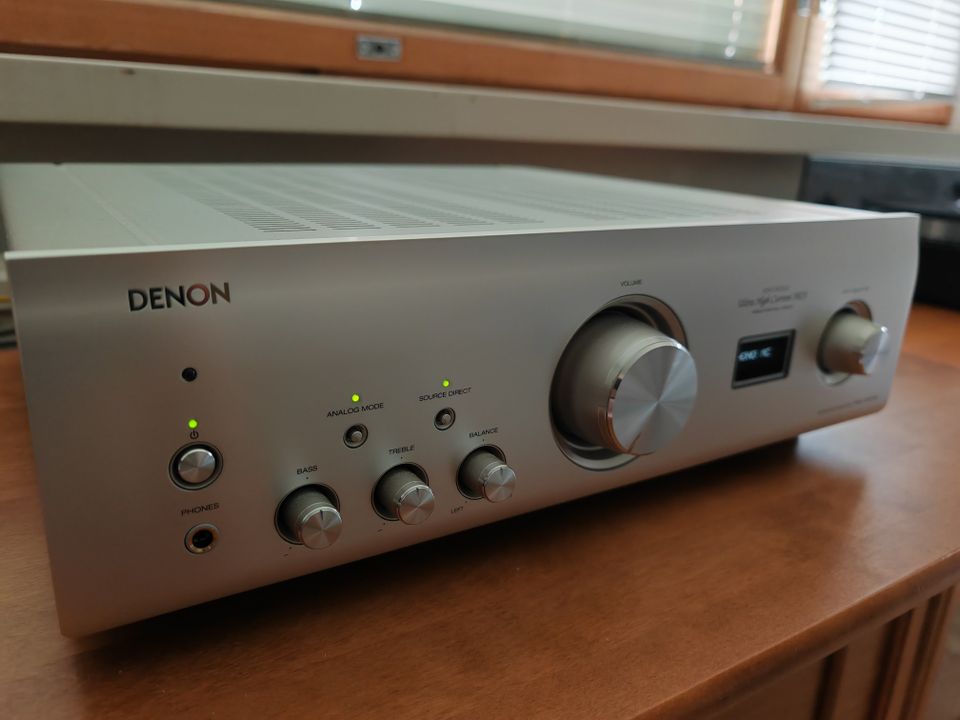 DENON PMA-1600NE vahvistin ja kaukosäädin