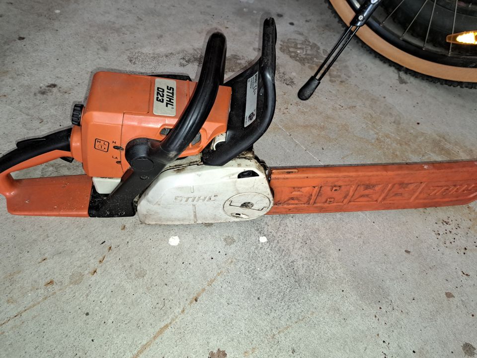 Moottorisaha Stihl ms 023