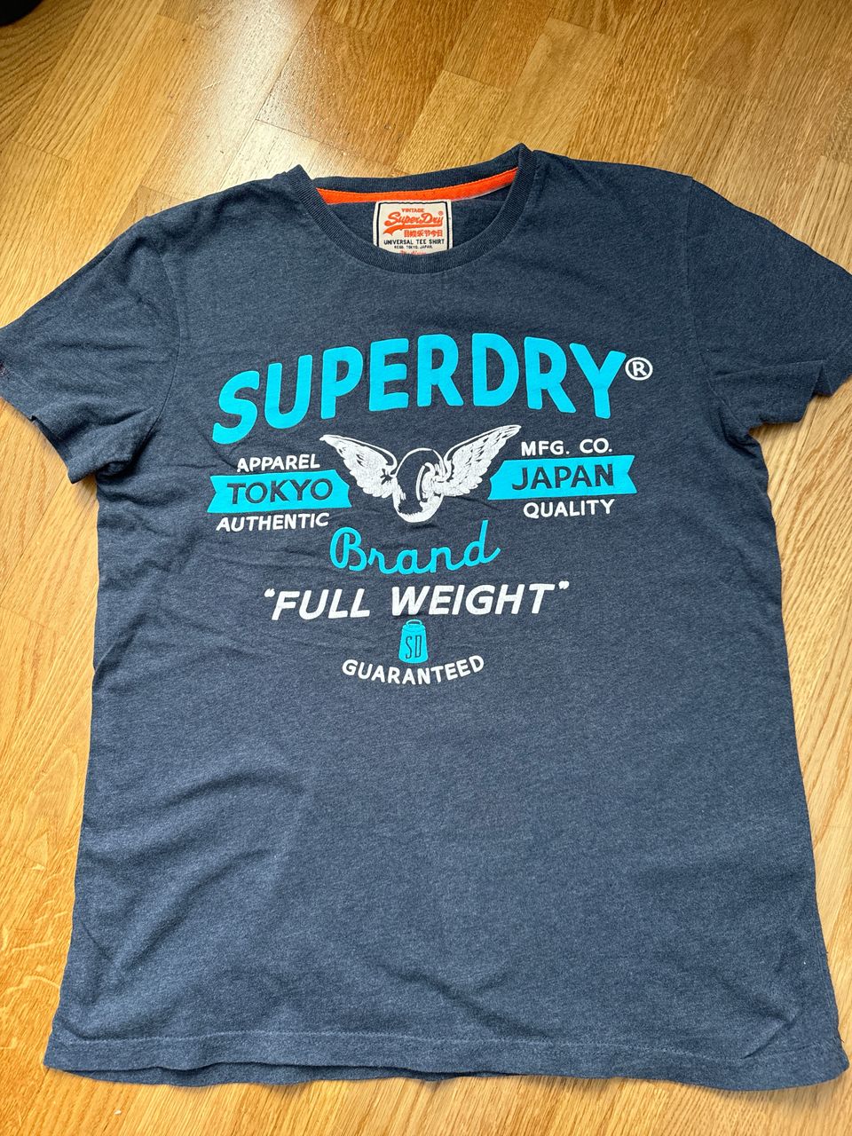 Superdry sininen t- paita, koko M