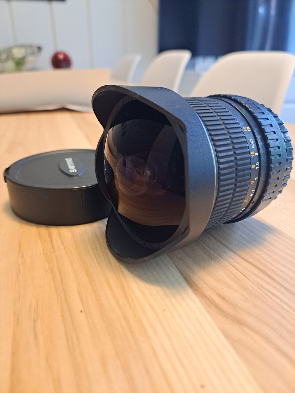 Samyang 8mm f/3.5 Fisheye CS (Sony A-mount)