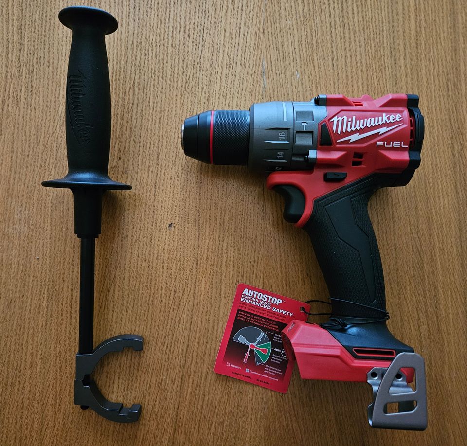 Milwaukee M18 iskuporakone