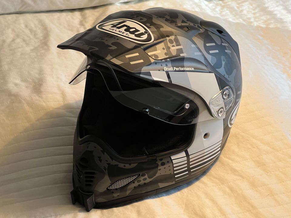 Arai Tour-X4 Cover White adventure kypärä