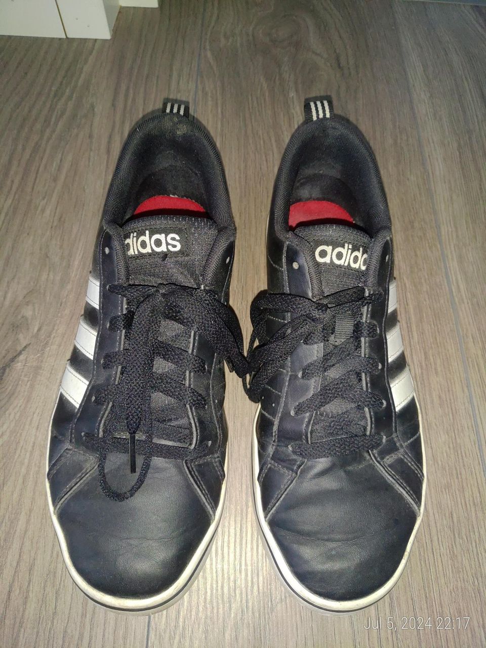 Adidas kengät koko 40-41 (25 cm)