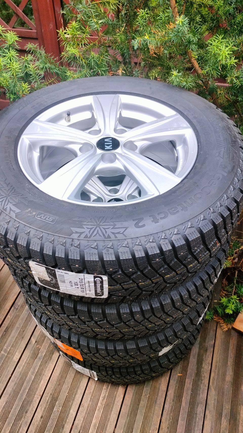 5x114,3 jako 215/70R16 Continental IceContact Kia, Hyundai, Mazda, Mitsubishi