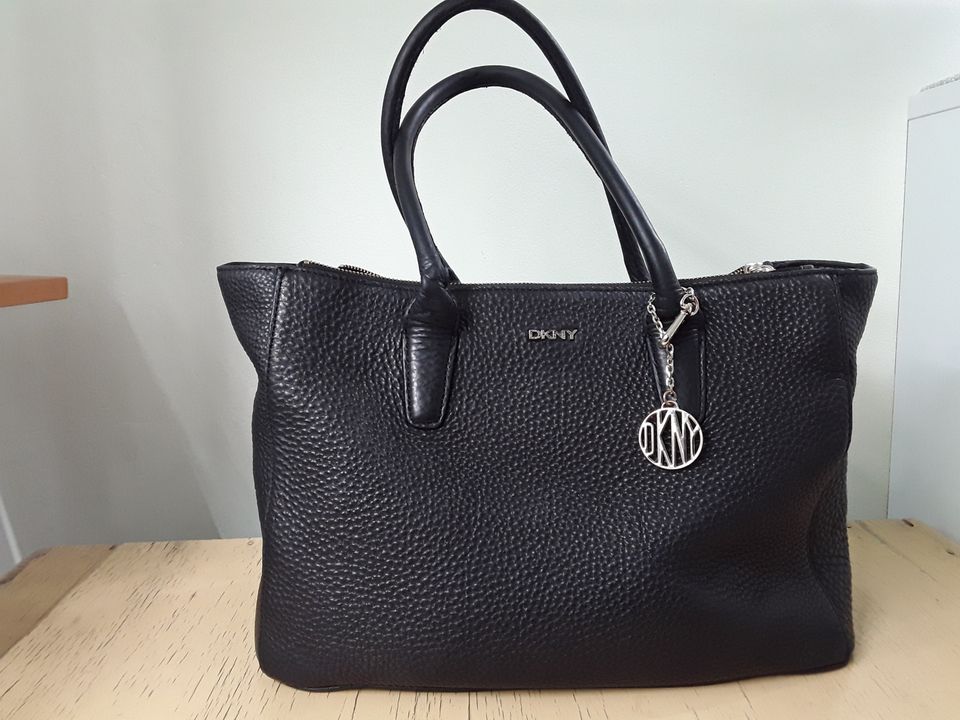 DKNY tote