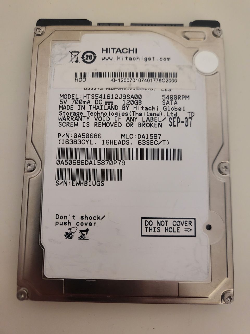 Hitachi 120GB 5400rpm 2,5" sata kovalevy