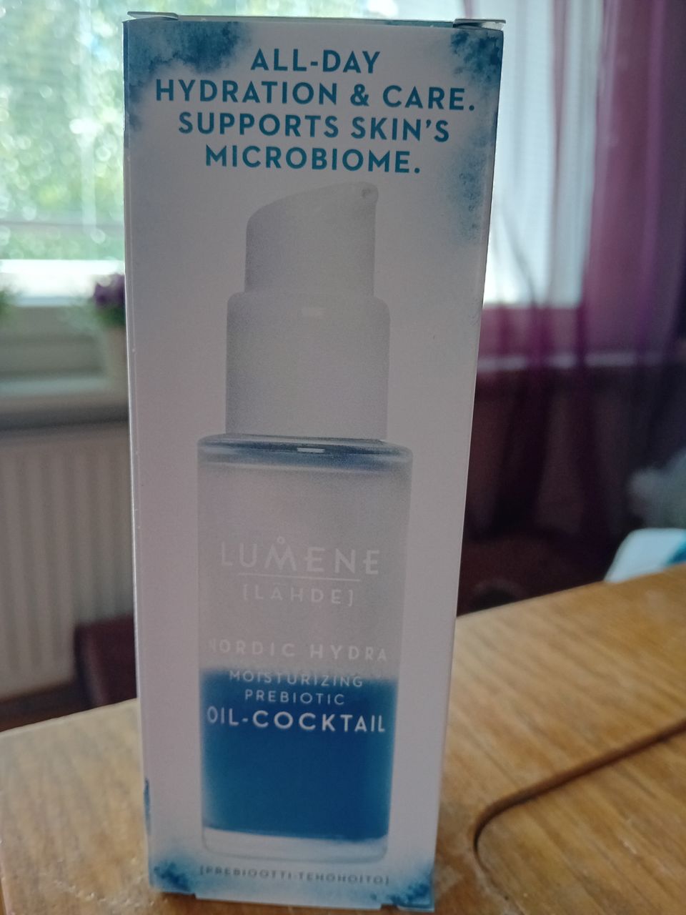 Uusi Lumene Lähde kosteuttava prebiootti-tehohoito (30 ml)