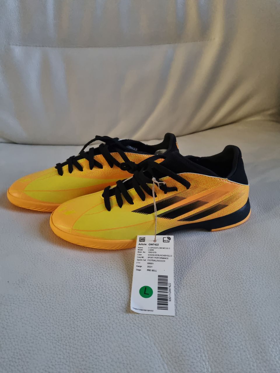 Uudet futsal Adidas X speedflow messi, koko 35,5