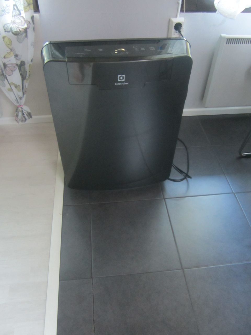 Electrolux ilmanpuhdistin EAP450.