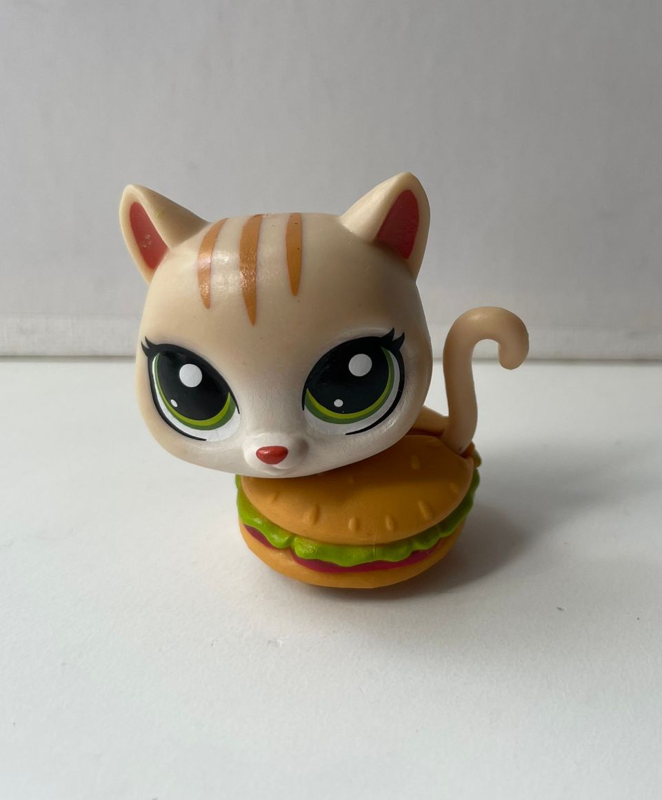 Lps hungry pets kissa