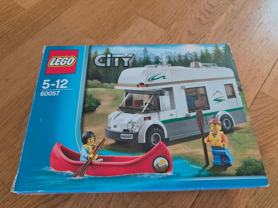 Lego City Asuntoauto 60057