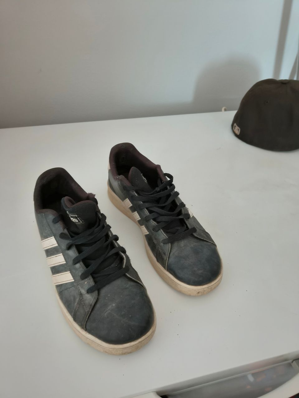 Adidas tennarit koko 39⅓