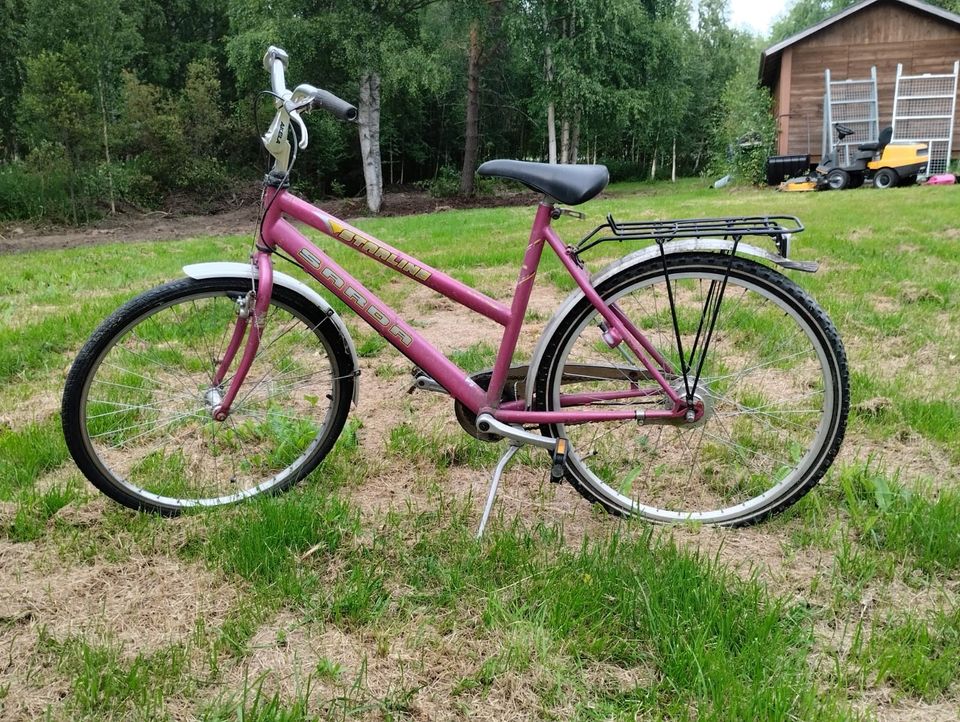 Tyttöjen/Naisten 26" polkupyörä