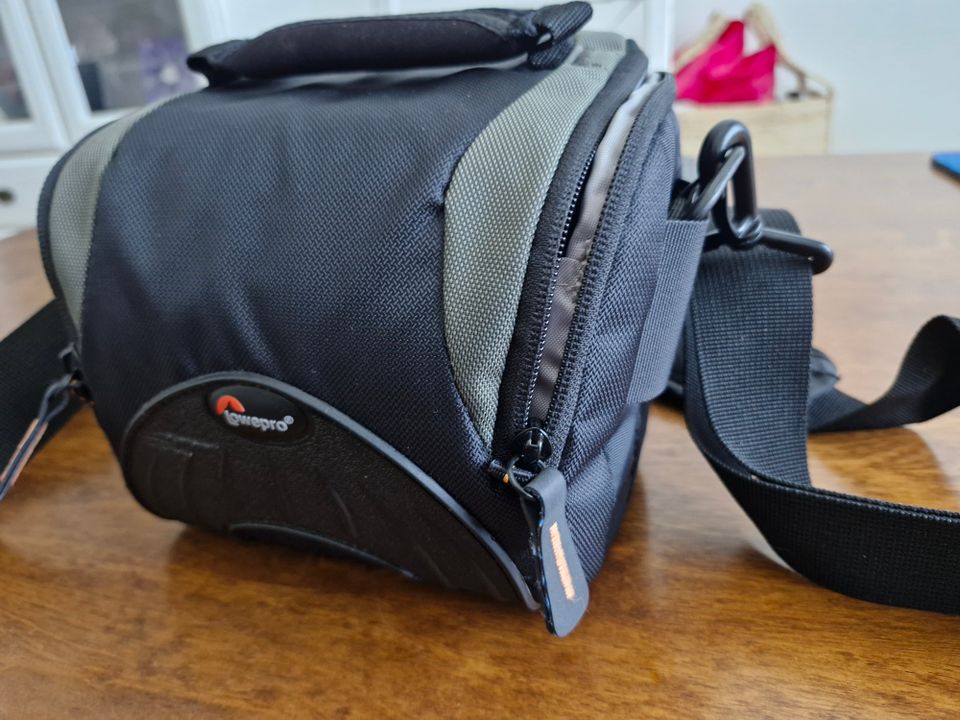 Lowepro Apex 110 AW