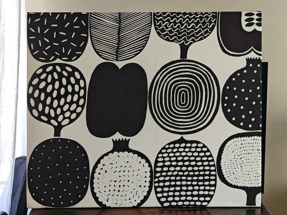 Marimekko, Vatruska kangas taulu, Aino-Maija Metsola. 120cm x 100cm