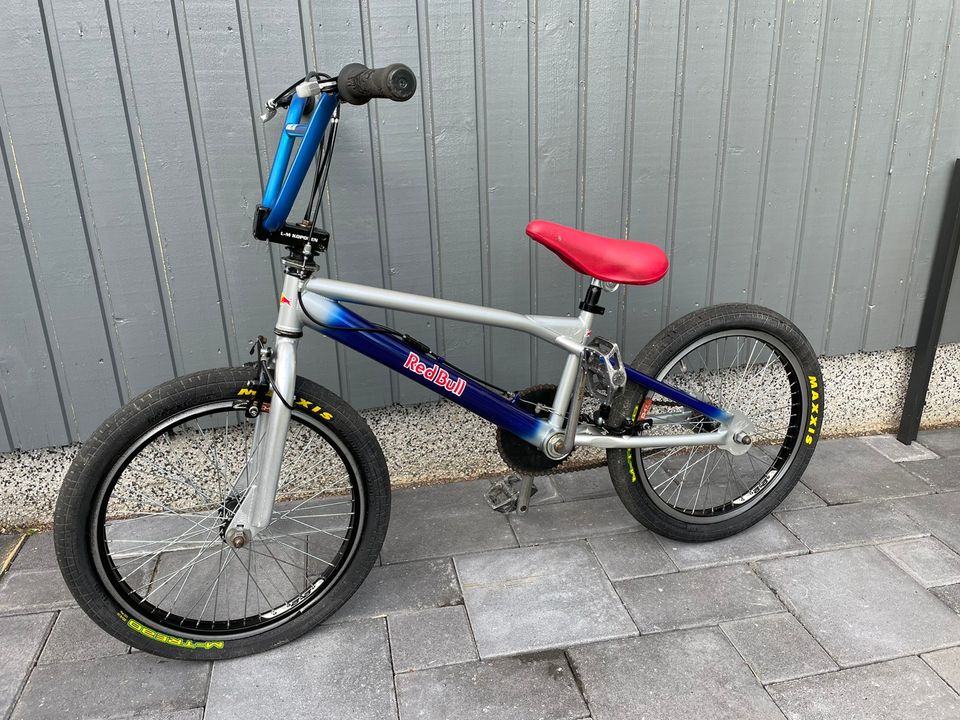 BMX erikoispyörä