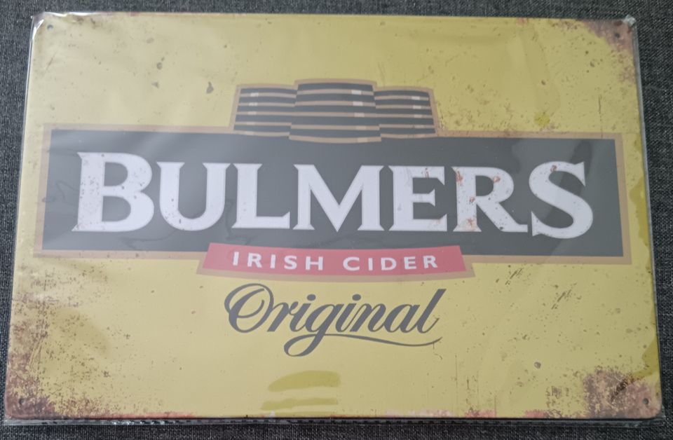 Peltikyltti Bulmers uusi retro