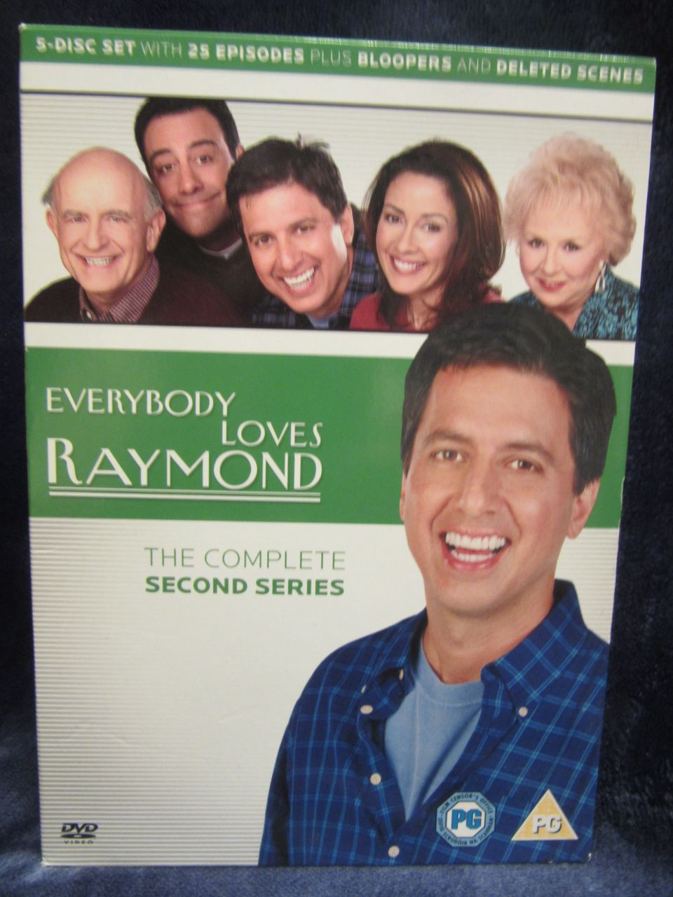 Kaikki rakastavat Raymondia kausi 2 dvd