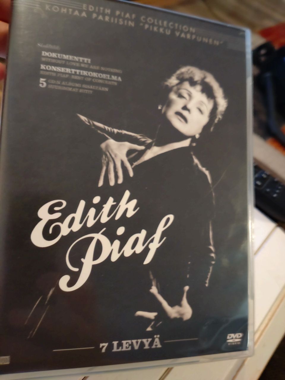 Edit Piaf collection ( 2 dvd + 5 CD)