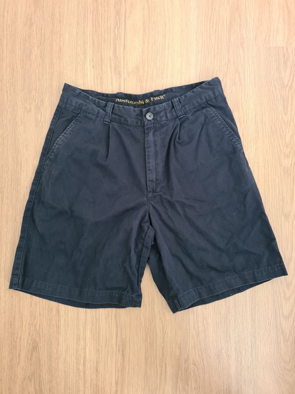 Abercrombie & Fitch Shortsit, Koko: 48