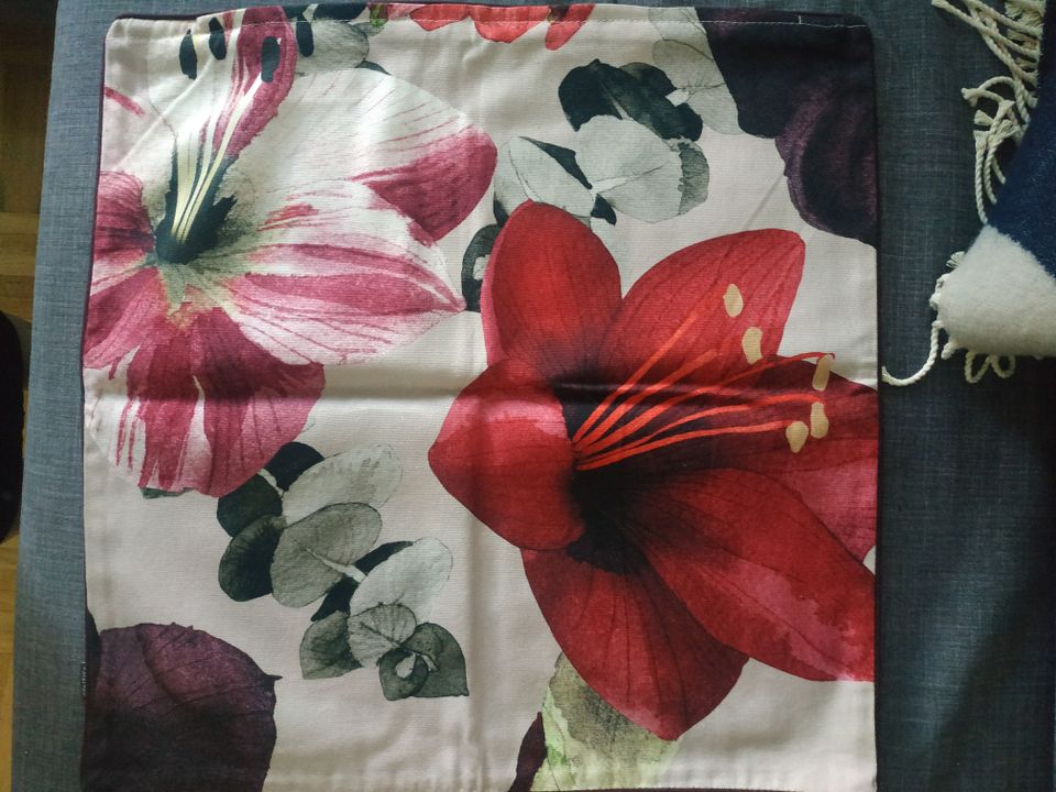 Pentik Amaryllis tyynynpäällinen