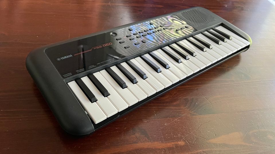 YAMAHA PSS-A50 -minikeyboard