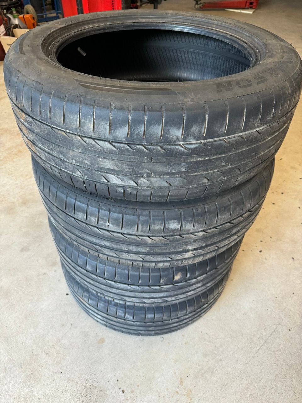 235/55r19 Tomason sportrace kesärenkaat