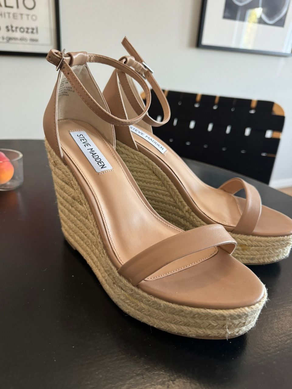 Steve Madden kiilakorkosandaalit