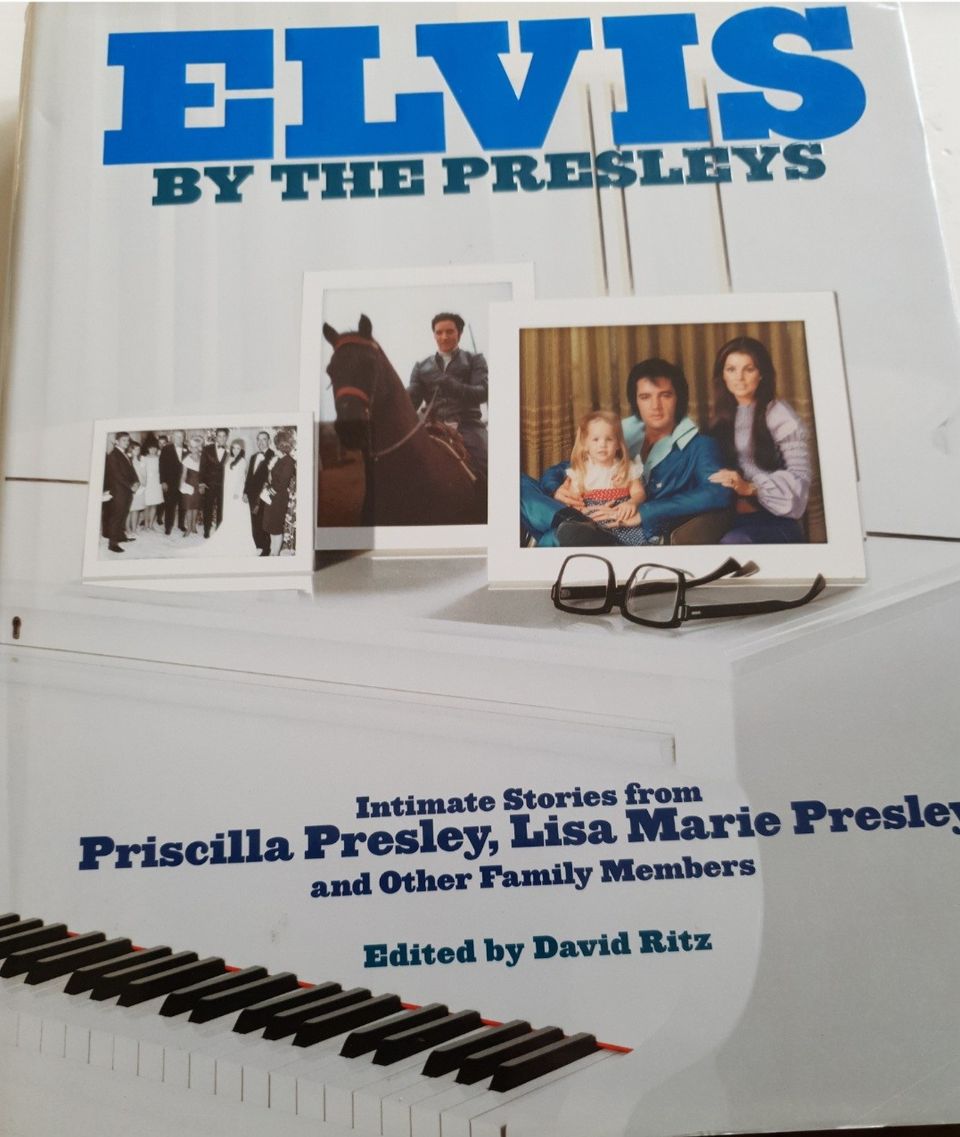 Elvis by the presleys