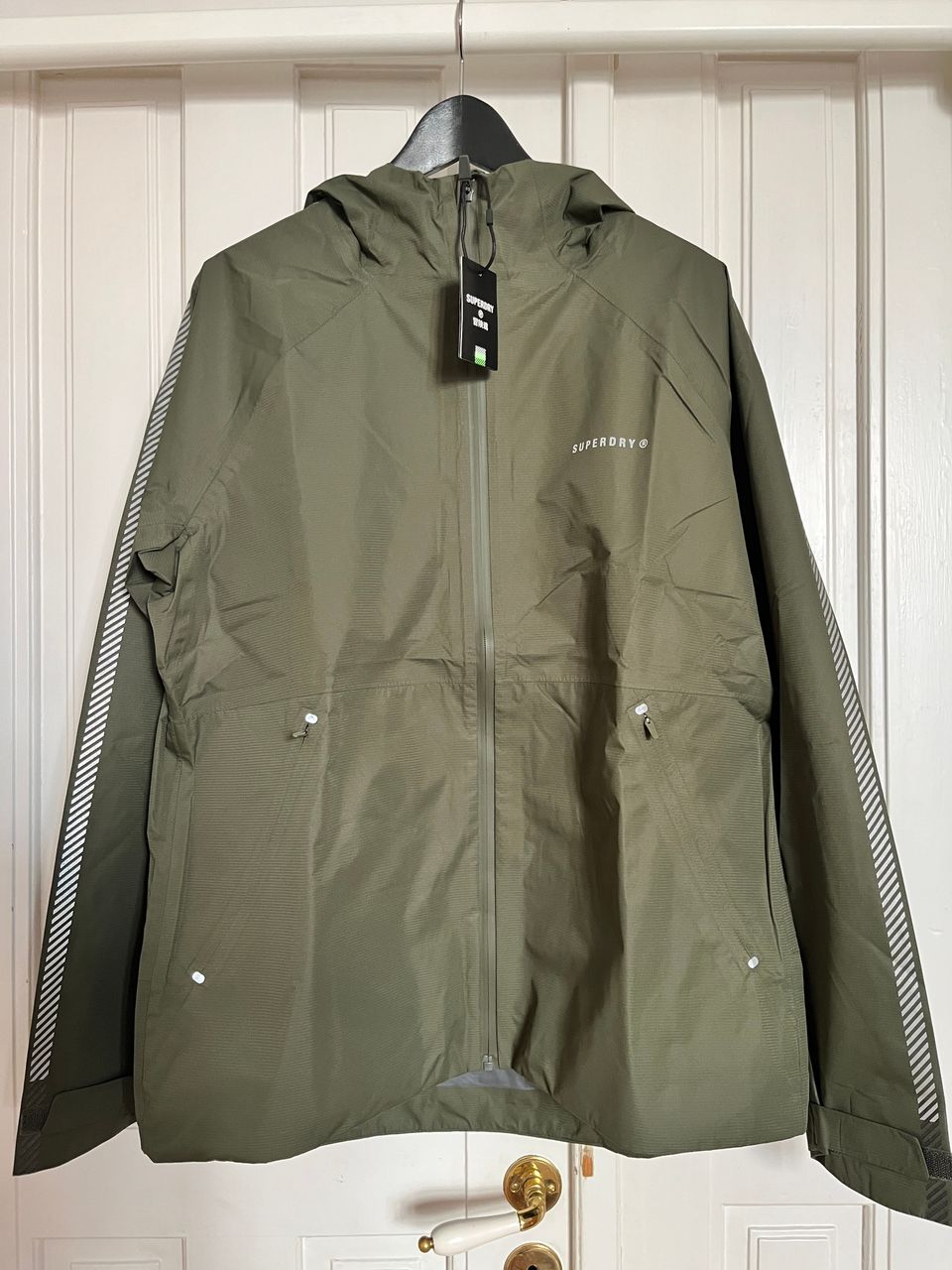 Superdry Run Waterproof takki, koko L